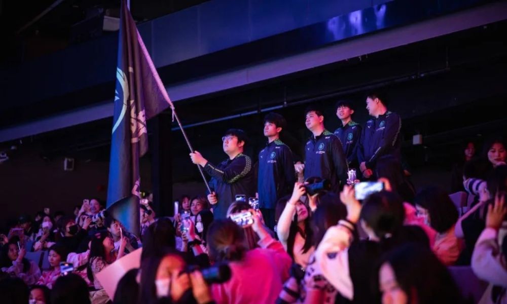 美因茨VS慕尼黑直播美因茨VS萨姆松体育高清无插件视频直播在线观看