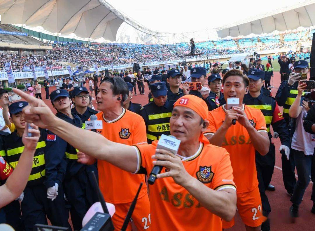 伯恩茅斯VS利兹联直播轮轮都有Big6对决，英超前三轮开球时间公布